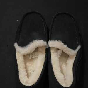 EUC ABEO WO SIZE 8 BLACK LEATHER WITH SHEEPSKIN SHERPA LINING SHOE SLIPPERS